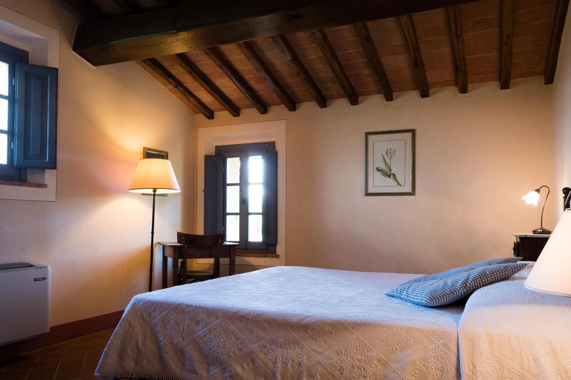 Il Borghetto Tuscan Holidays San Gimignano Phòng bức ảnh