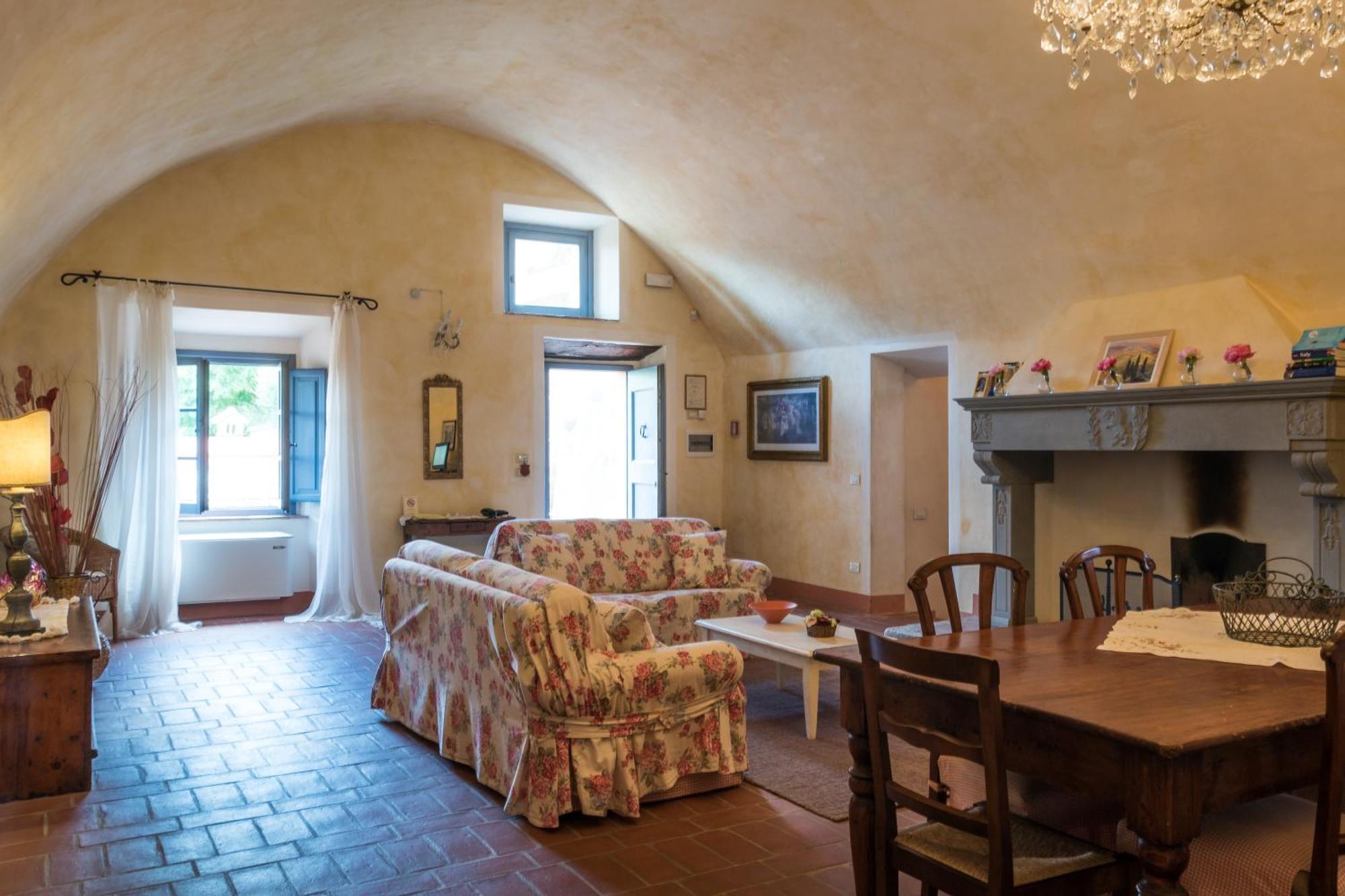 Il Borghetto Tuscan Holidays San Gimignano Phòng bức ảnh